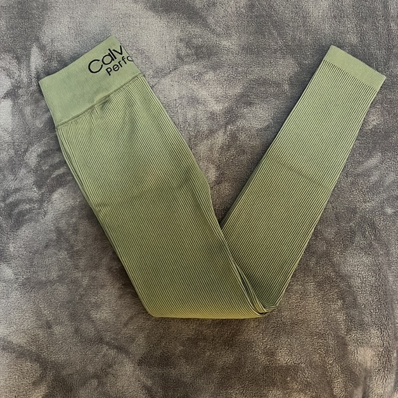 Calvin Klein Performance Ribbed High Waist 7/8 Leggings👟 - Picture 2 of 4